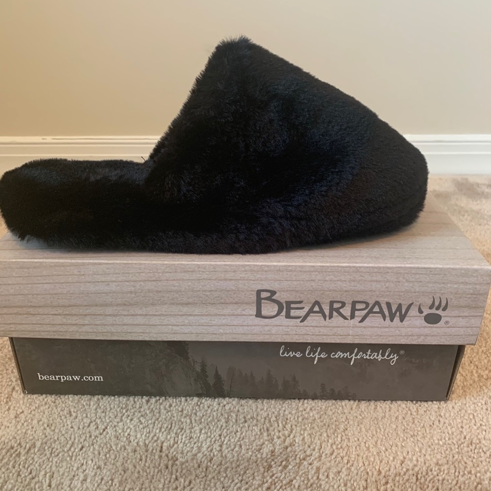 Brand New Bear Paw Black fuzzy slippers